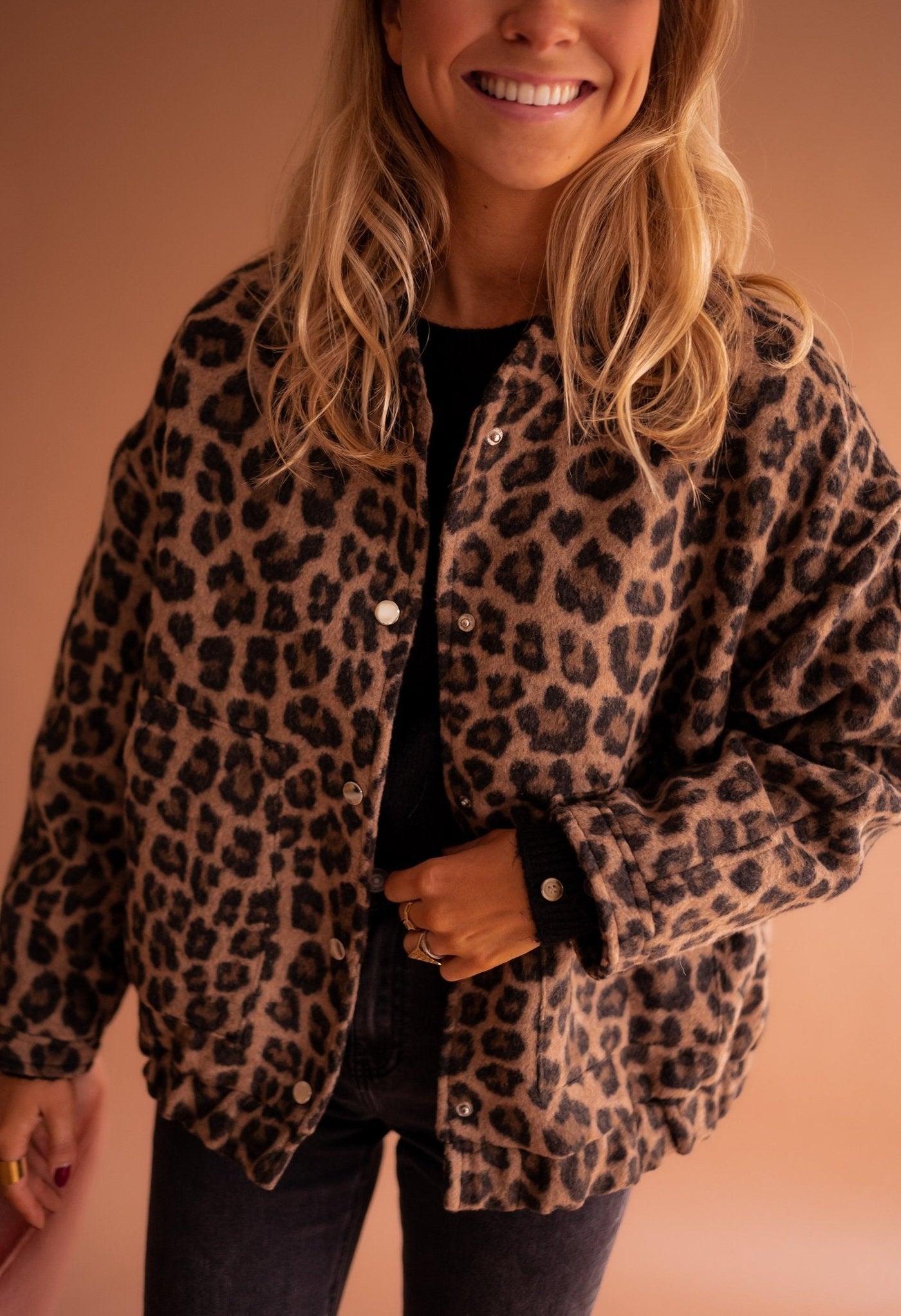Chaleur Féline & Style Audacieux