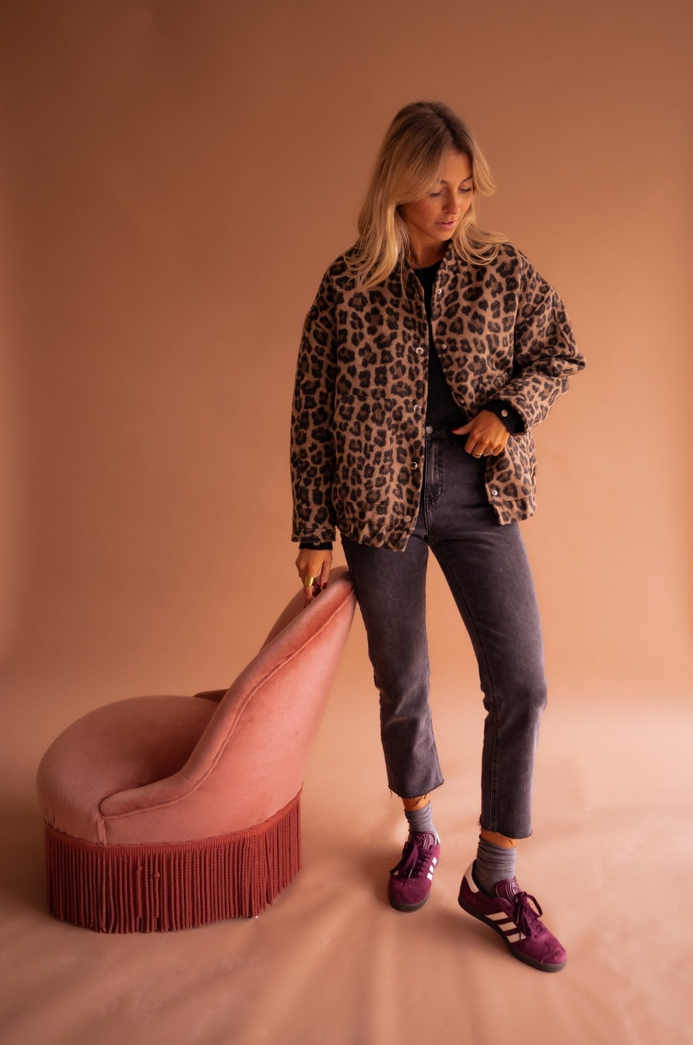 Chaleur Féline & Style Audacieux